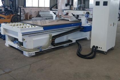 42 工廠專業(yè)生產爬坡上料機,刮板輸送機,自動化提升輸送 